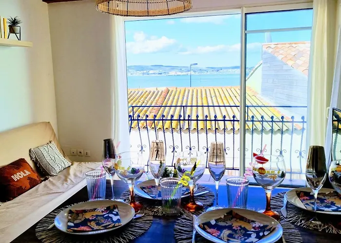 Appartement Le Barreur Maison Authentique Sètoise La Pointe Courte, Bord De Mer, Climatisée, Parking Gratuit Proximité Sète